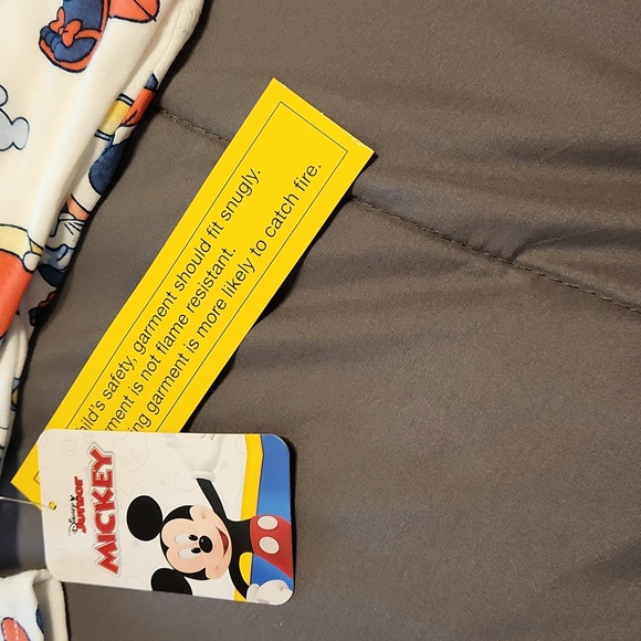Patriotic Disney pajamas - Picture 8 of 8